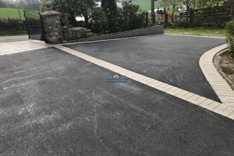 Tarmac Driveways